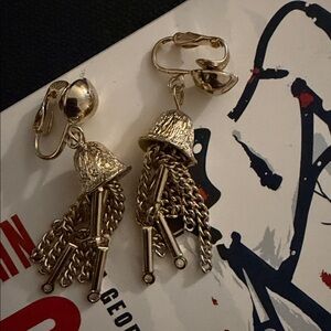 Vintage Gold Tone Bell Shaped Chain Dangle & Drop Clip-On Earrings 2"